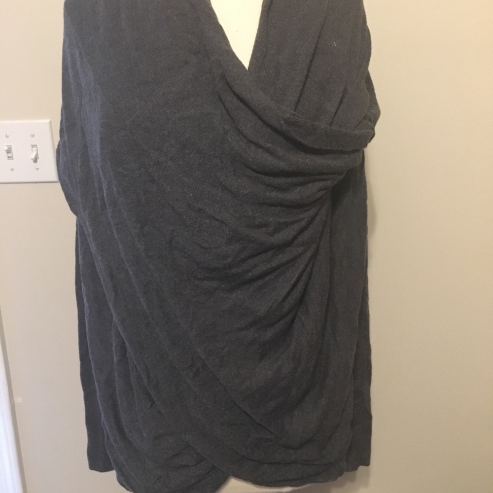 Nordstrom lingerie large gray sleep top